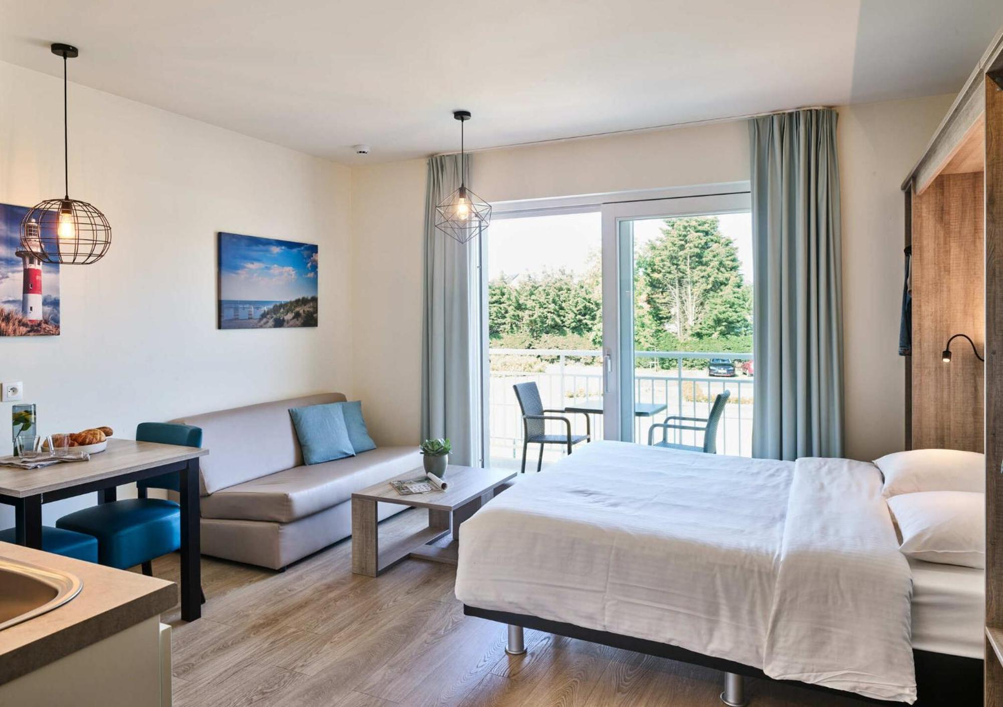 Holiday Suites นิวว์ปอร์ท ห้อง รูปภาพ